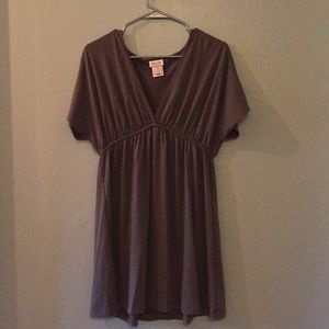 V neck dress